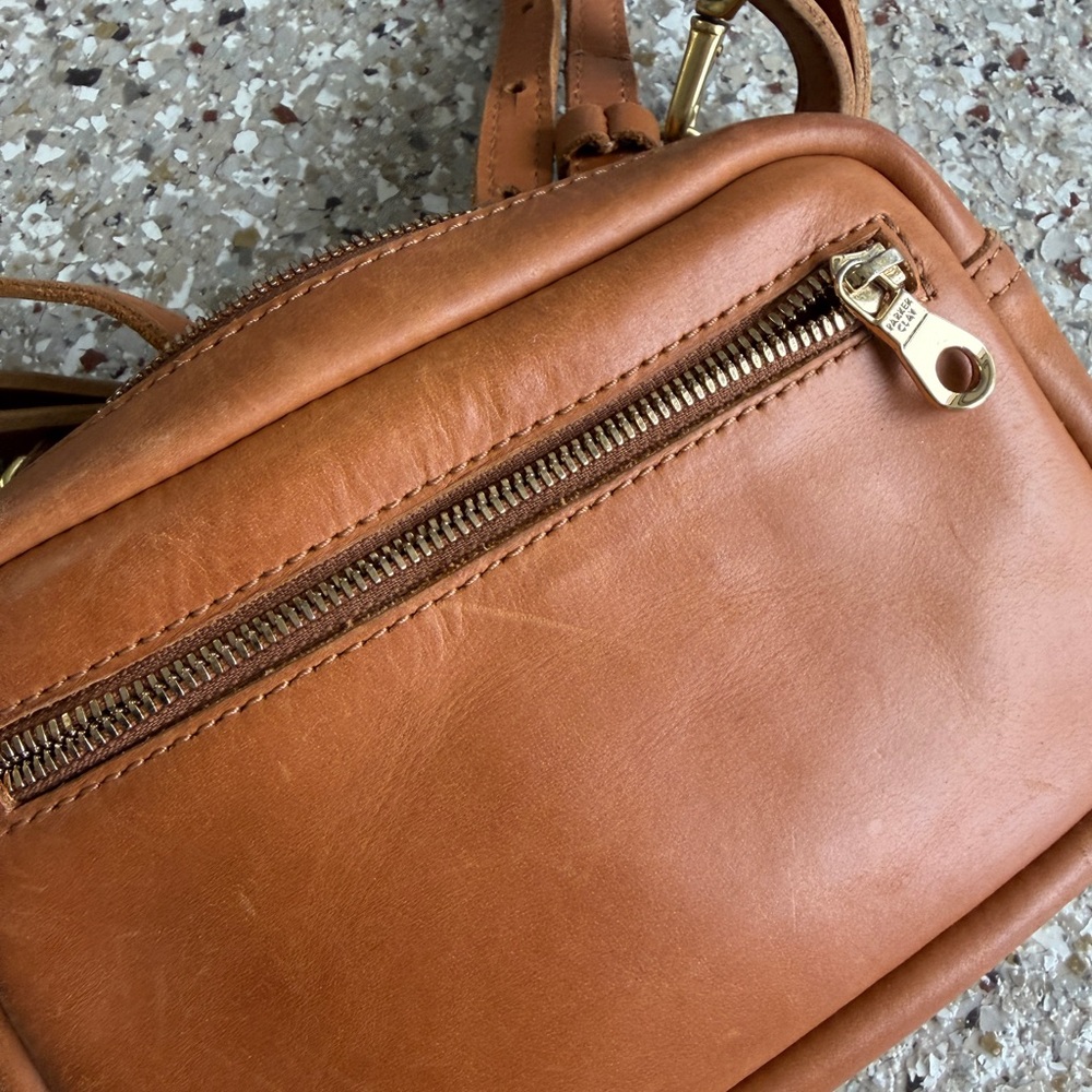 Parker Clay Delta Tan Leather Crossbody Shoulder Belt Bag